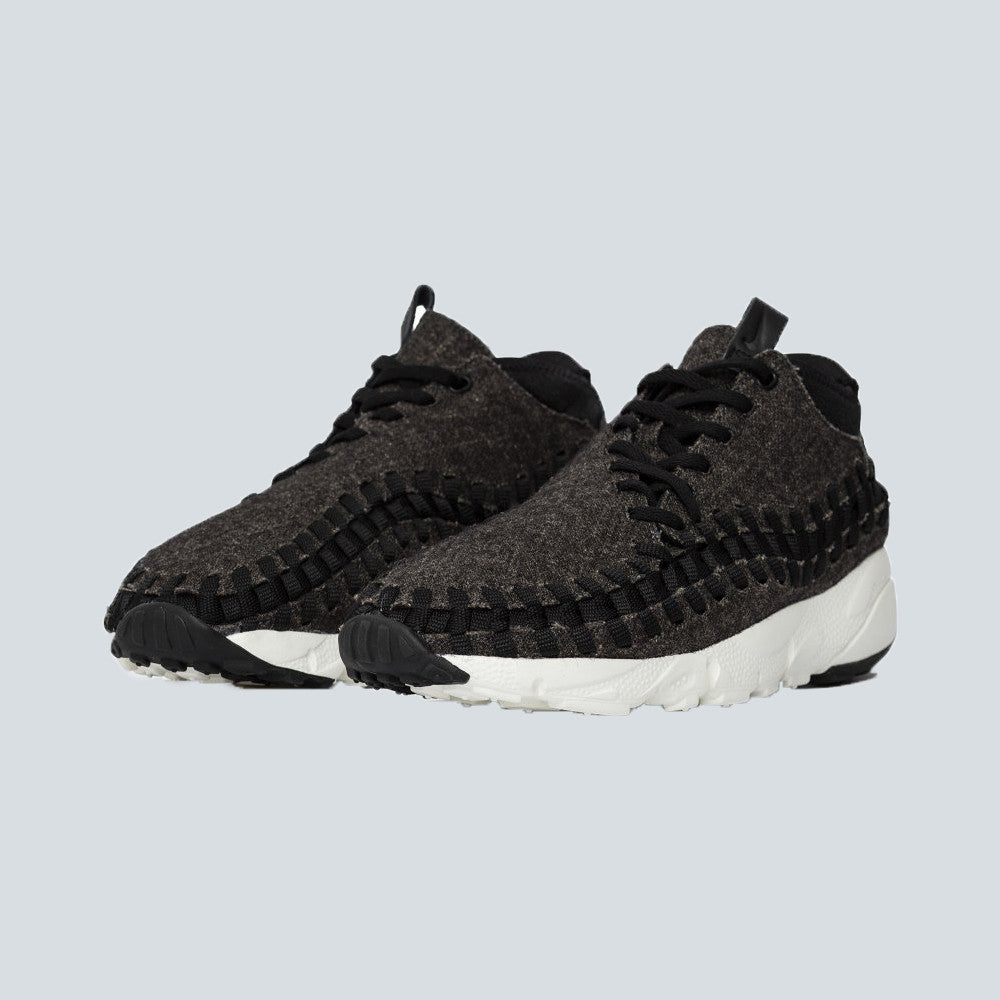 Nike - Footscape Woven Chukka SE - Black/Ivory